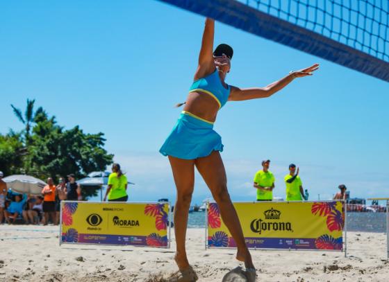 beach-tenistas-dao-show-na-1-etapa-do-sao-seba-open-na-praia-do-arrastao-2.jpeg