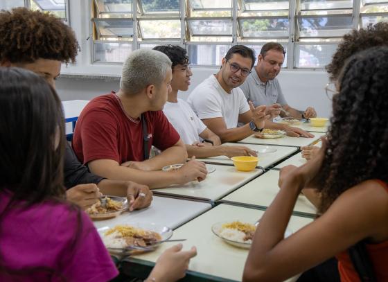 capa-sao-seb-reinaldinho-garante-alimentacao-gratuita-para-universitarios-da-fatec-e-amplia-acesso-a-educacao.jpg