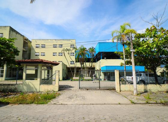 caraguatatuba-ganha-hotel-escola-em-predio-cedido-pela-federacao-dos-bancarios-2.jpg