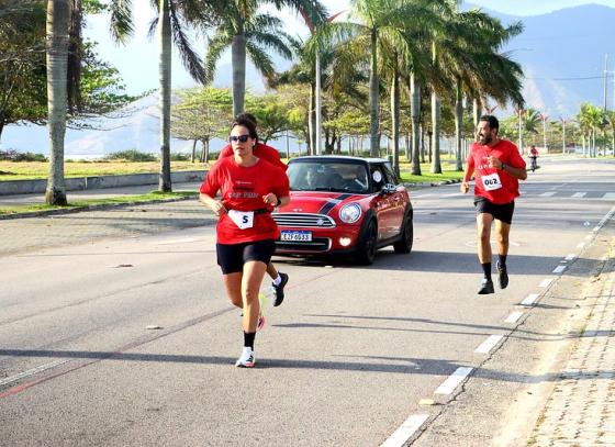 catcher-car-run-emocao-e-novidade-no-calendario-esportivo-de-caraguatatuba.jpg