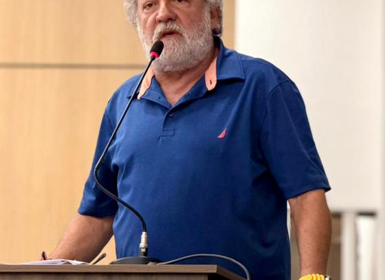 colucci-camara.jpeg