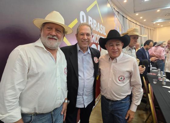 colucci-lancamento-barretos-4.jpg