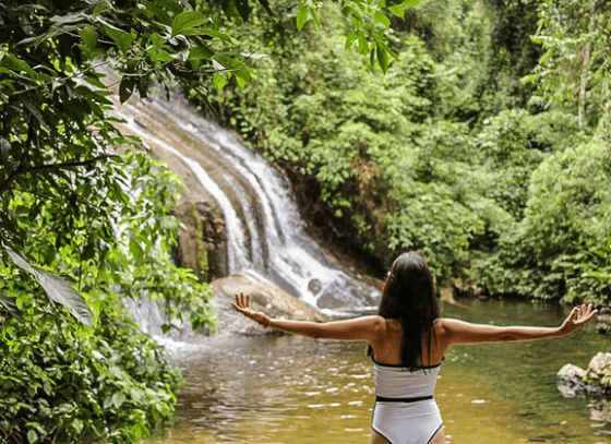 com-fim-do-verao-outono-abre-temporada-ideal-para-trilhas-e-aventura-em-ilhabela.png
