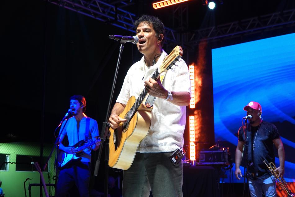 festa-da-padroeira-de-ilhabela-reuniu-atracoesculturais-religiosas-e-esportivas-neste-fim-de-semana-02.jpg
