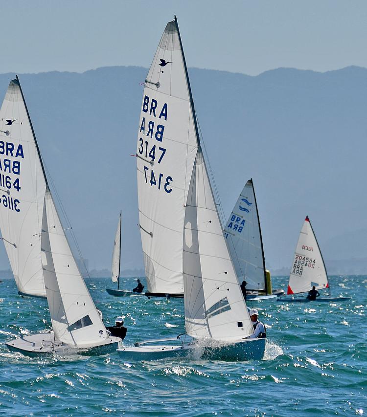 ilhabela-abre-mes-da-vela-com-a-53-semana-internacional-de-monotipos-e-reune-145-velejadores.jpeg