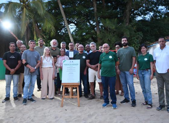 no-mes-da-cultura-caicara-prefeito-de-ilhabela-entrega-novo-rancho-da-armacao.jpg