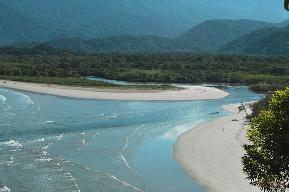 praia_da_fazenda.jpg