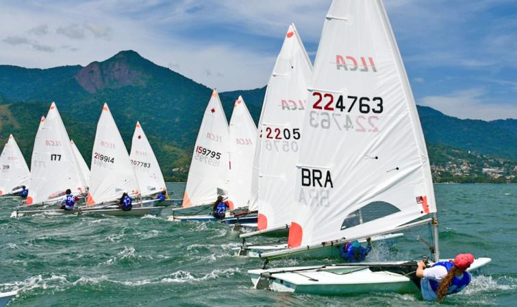 prefeito-toninho-colucci-abre-14-copa-brasil-de-vela-em-ilhabela-com-mais-de-160-atletas-de-dez-estados-brasileiros-3.jpeg