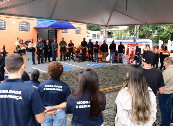 prefeito-toninho-colucci-entrega-nova-base-da-defesa-civil-e-reforca-investimentos-em-seguranca-4.jpg