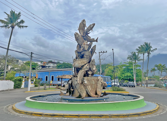 prefeitura-revitaliza-rotatoria-do-itaguassu-um-dos-cartoes-postais-de-ilhabela.png