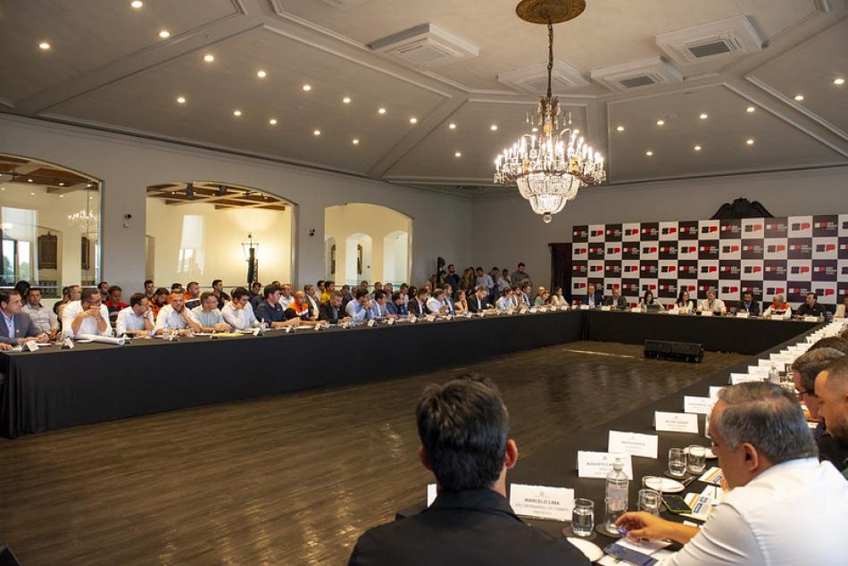 reinaldinho-anuncia-investimento-de-r$-150-milhoes-em-saneamento-basico-para-cambury-1.jpg