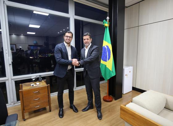 reinaldinho-avanca-em-brasilia-e-fortalece-luta-por-faculdade-em-sao-sebastiao.jpeg