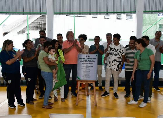 toninho-colucci-entrega-reforma-da-quadra-poliesportiva-do-itaquanduba-3.jpg